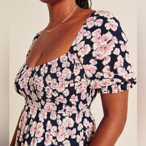 Abercrombie & Fitch Navy and Pink Floral Dress NWOT | Size XS - Picture 3 of 7